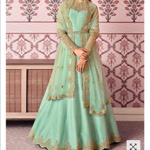 3 Piece Pakistani Suit